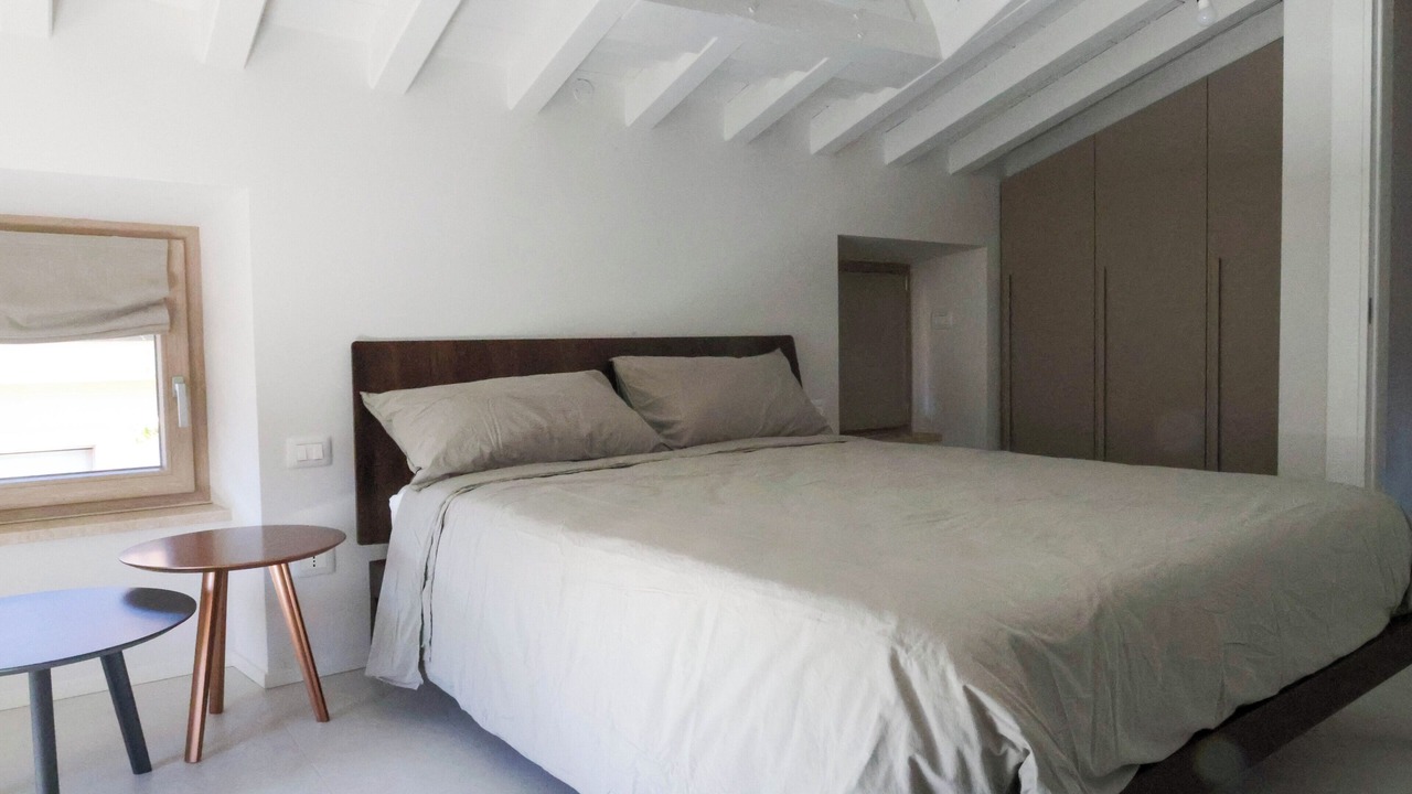 Photo of Bedroom in Desenzano del Garda City Centre