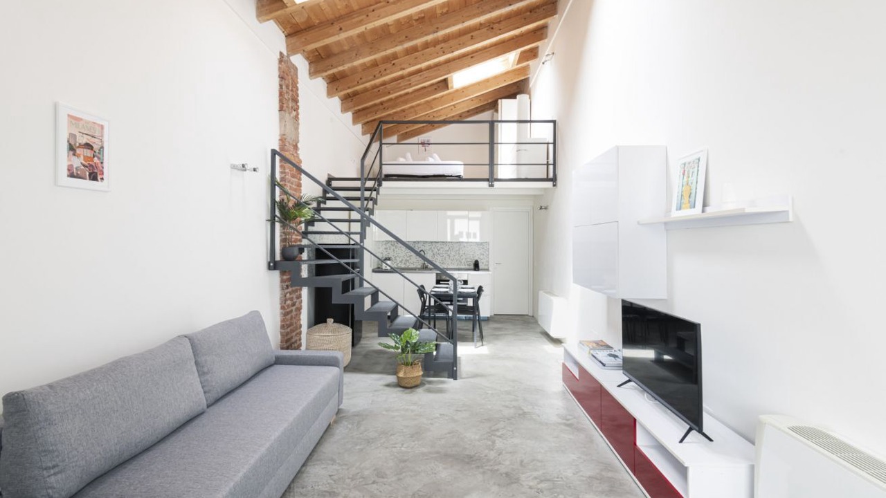 Photo of Livingroom in Navigli
