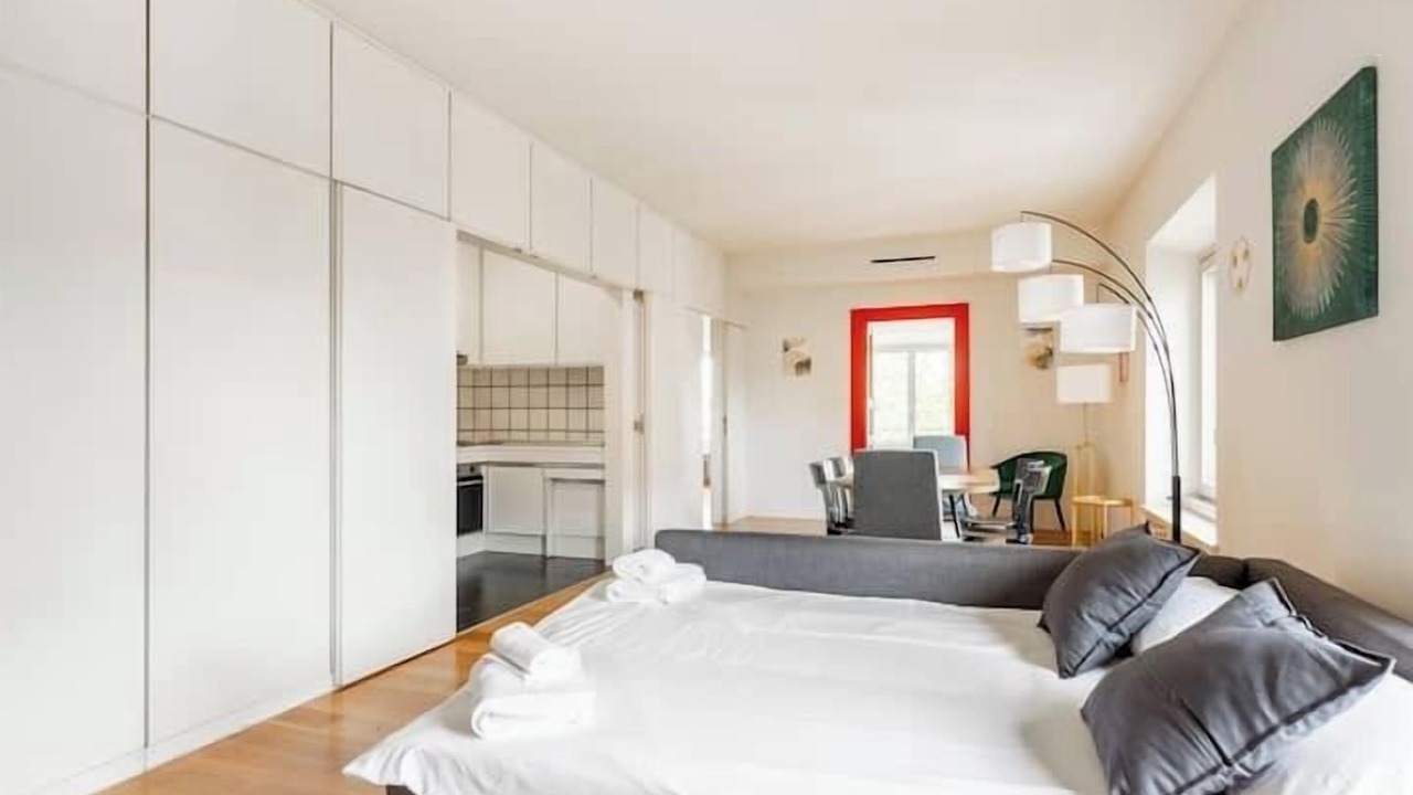 Photo of Bedroom in Tricolore