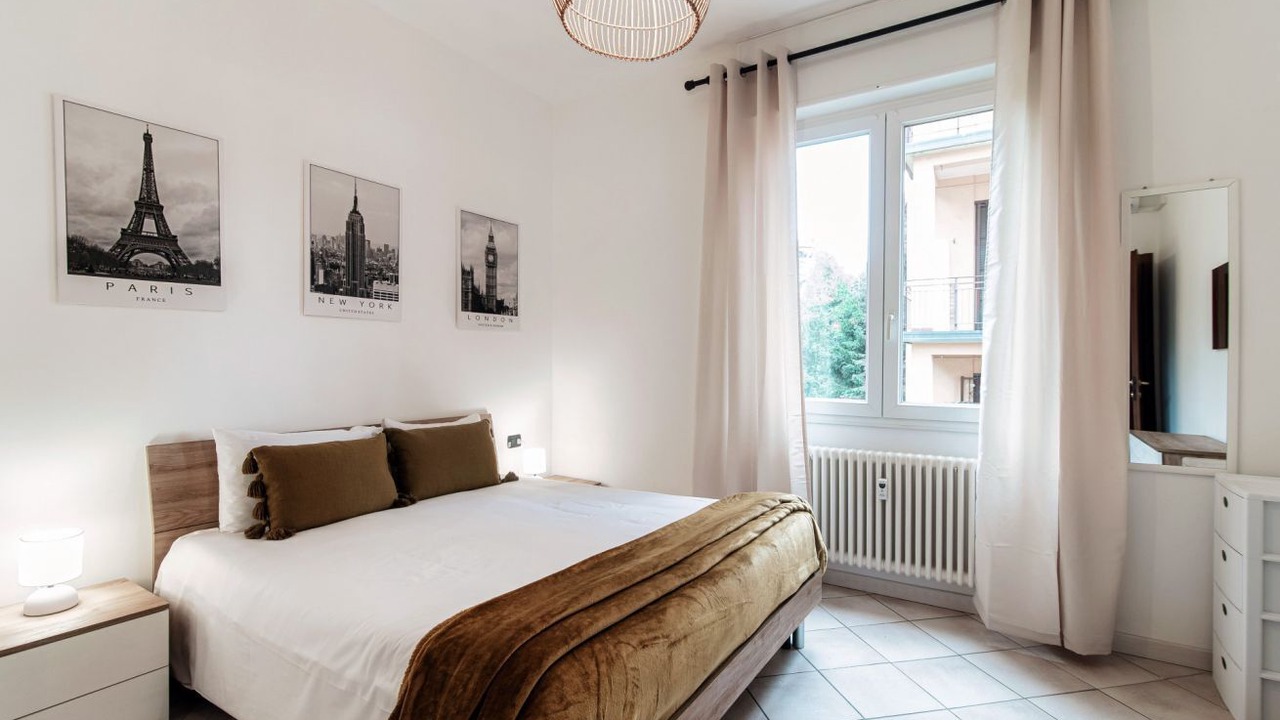 Photo of Bedroom in Como