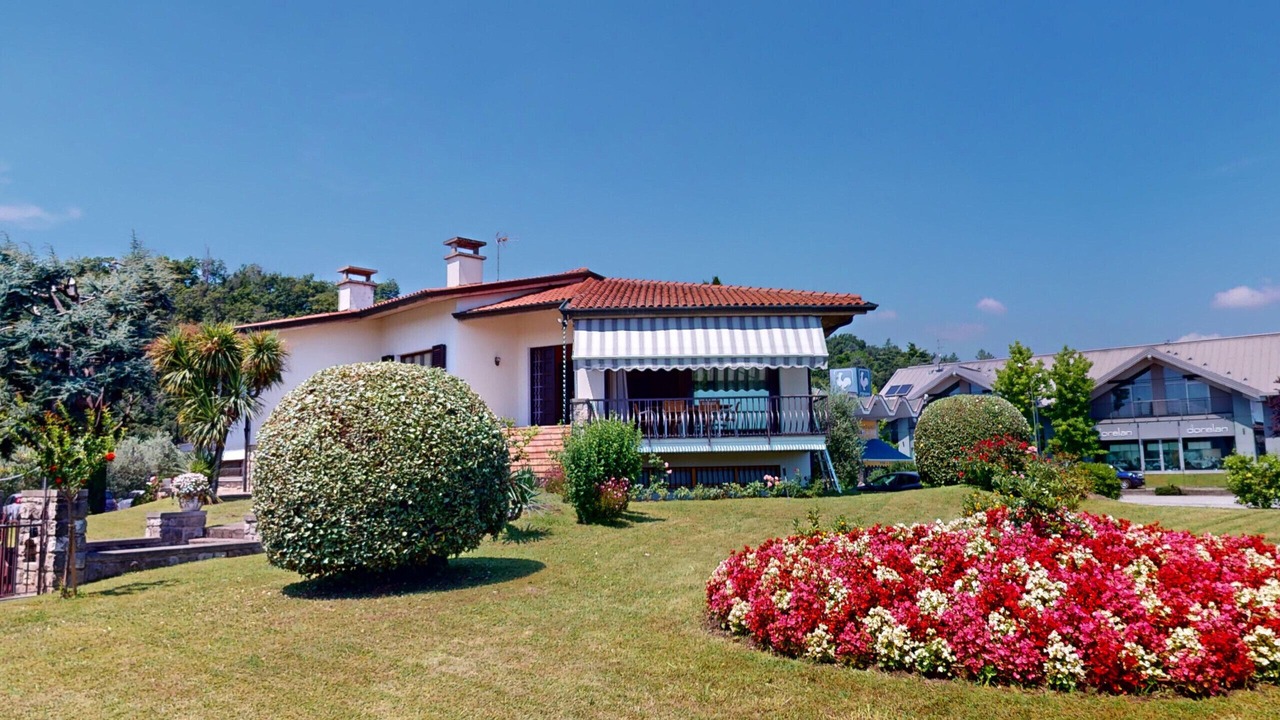 Photo of Outdoor in Raffa