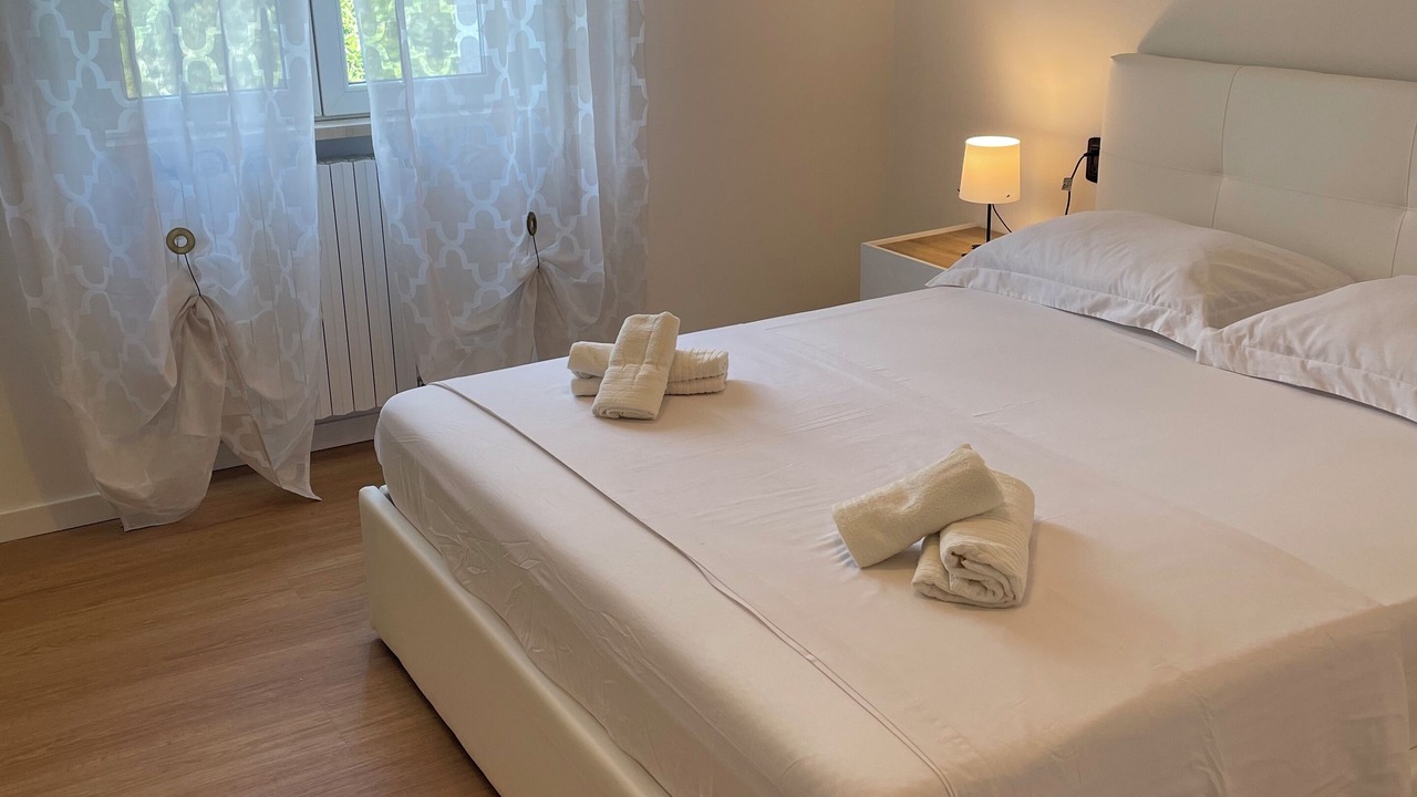 Photo of Bedroom in Roe