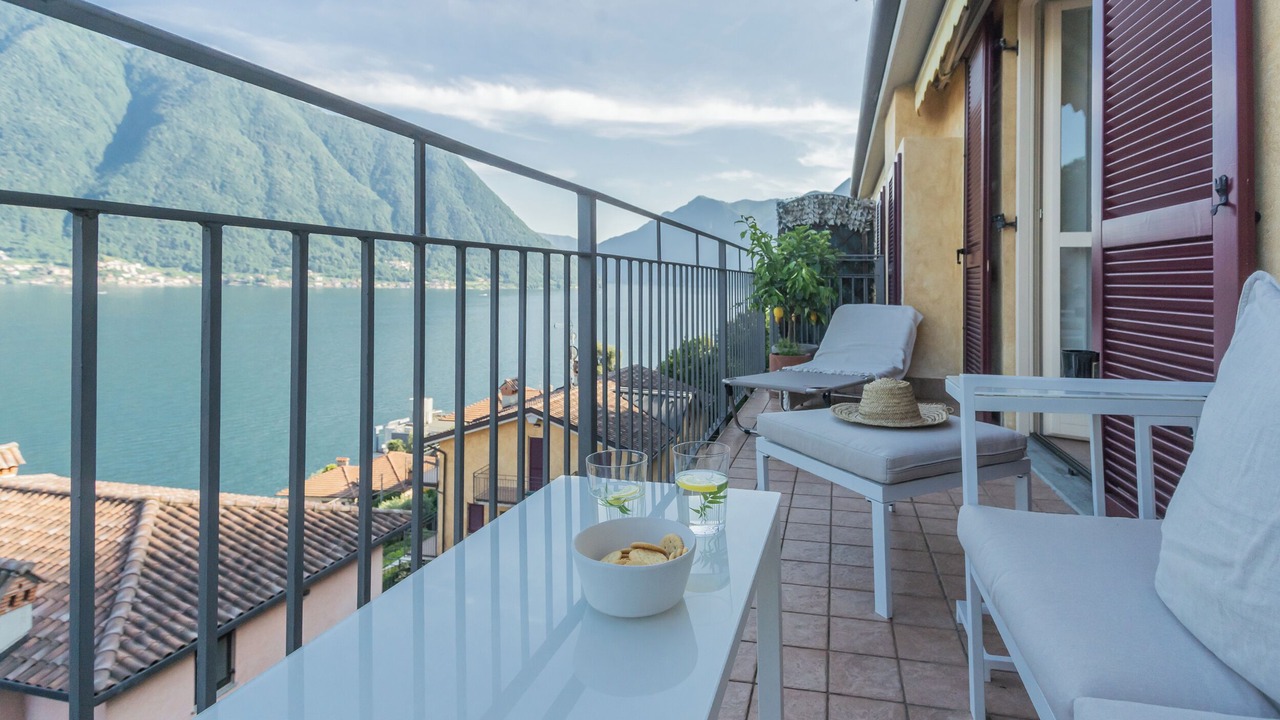 Photo of Patio Balcony in Sala Comacina