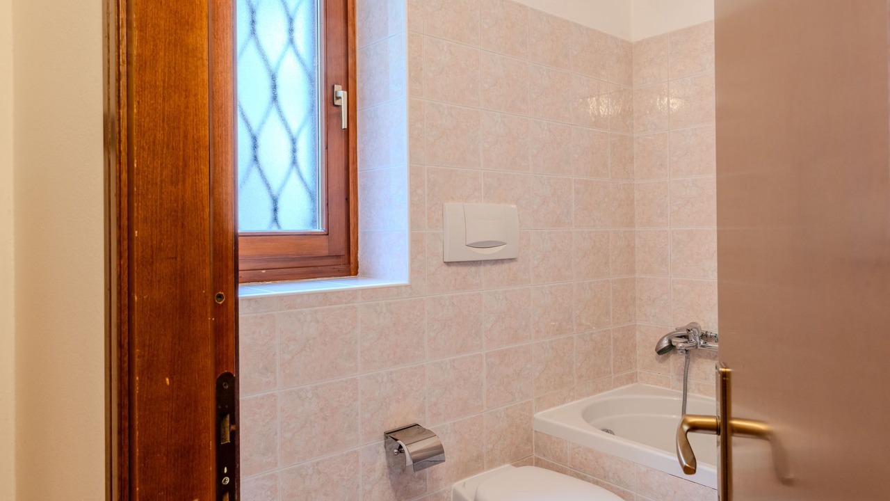 Photo of Bathroom in Albogasio