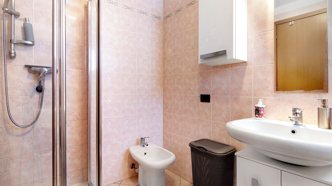 Photo of Bathroom in Dongo