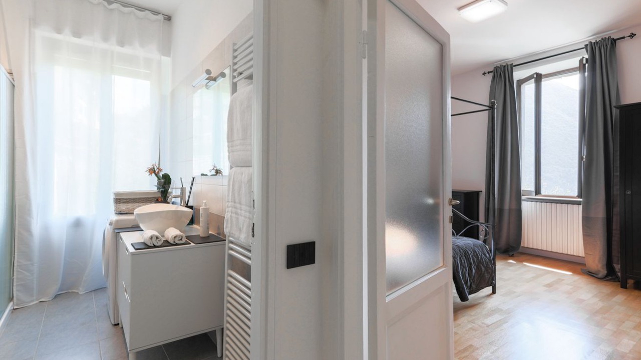 Photo of Bedroom in Moltrasio