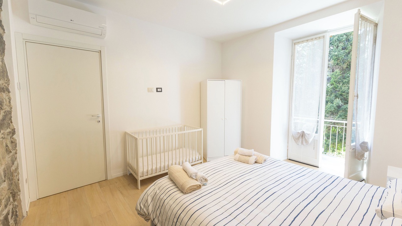 Photo of Bedroom in Como