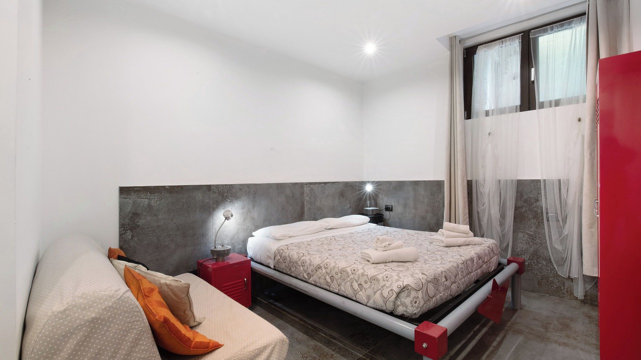 Photo of Bedroom in Mandello del Lario