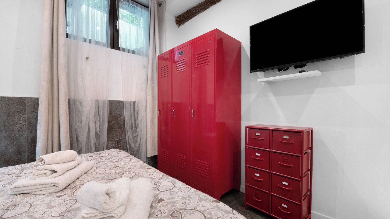 Photo of Bedroom in Mandello del Lario