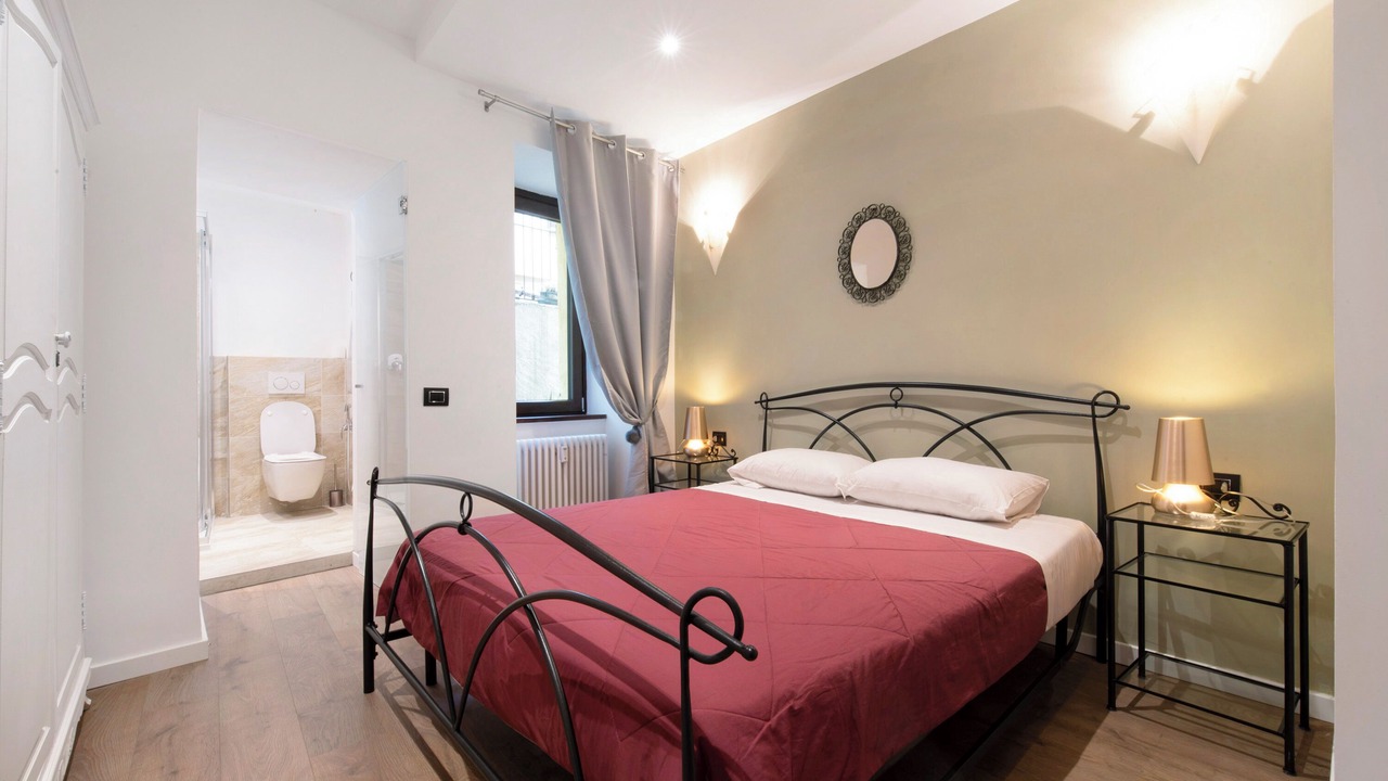 Photo of Bedroom in Mandello del Lario