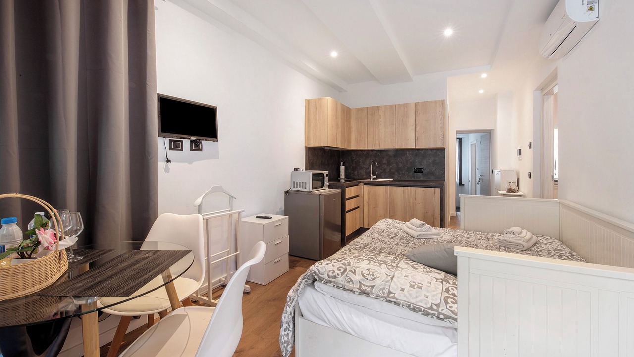 Photo of Bedroom in Mandello del Lario