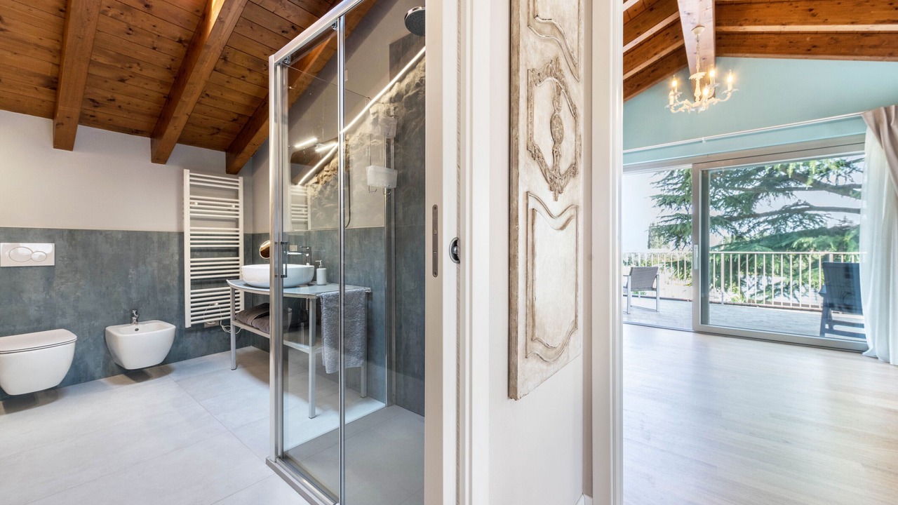 Photo of Bathroom in Soiano del Lago
