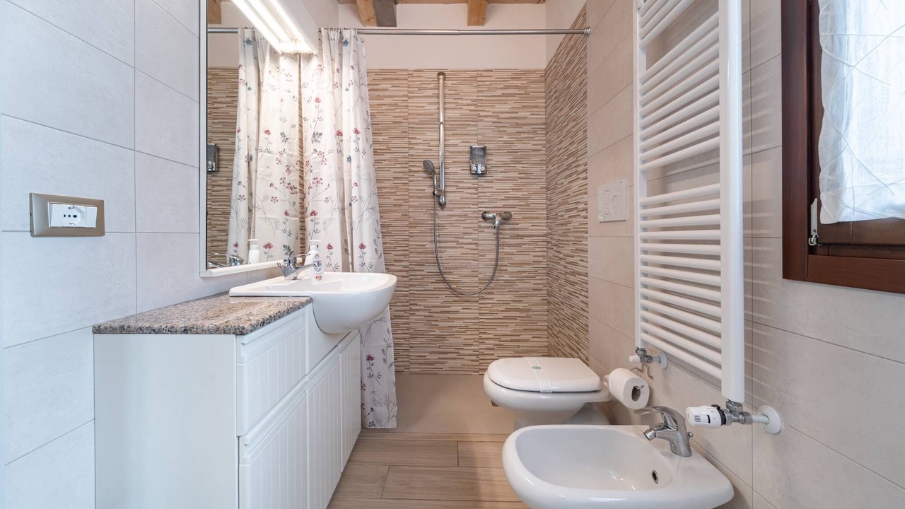 Photo of Bathroom in Monzambano