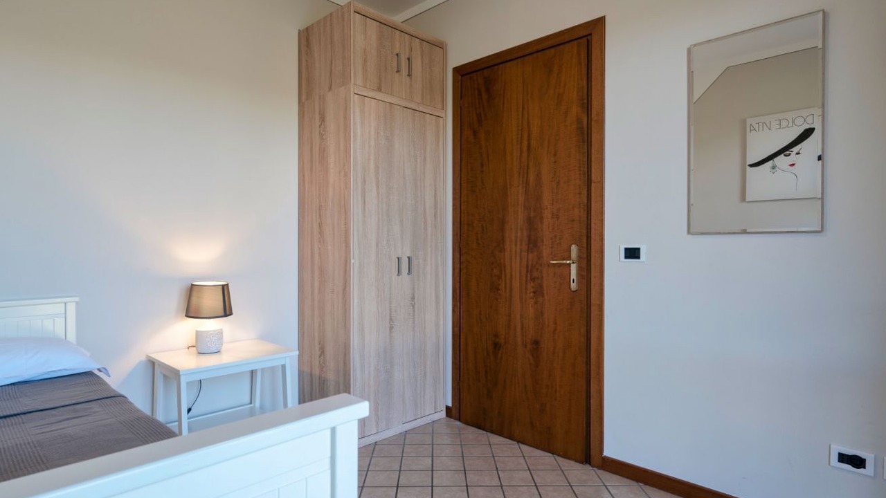 Photo of Bedroom in Polpenazze del Garda