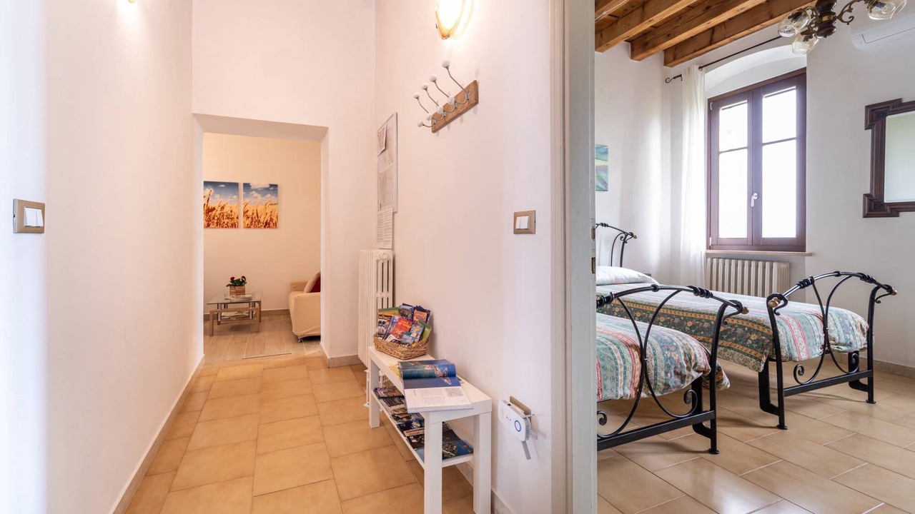 Photo of Bedroom in Monzambano