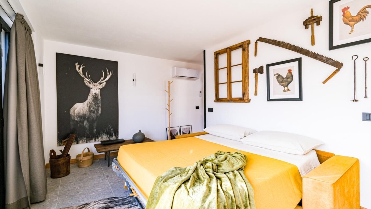 Photo of Bedroom in Menarola