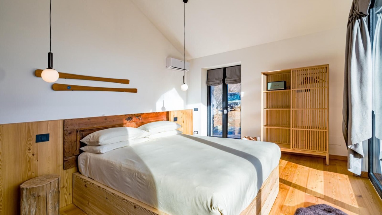 Photo of Bedroom in Menarola
