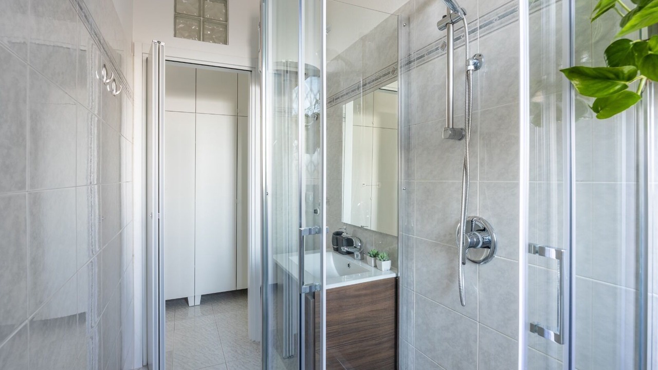 Photo of Bathroom in Bullona