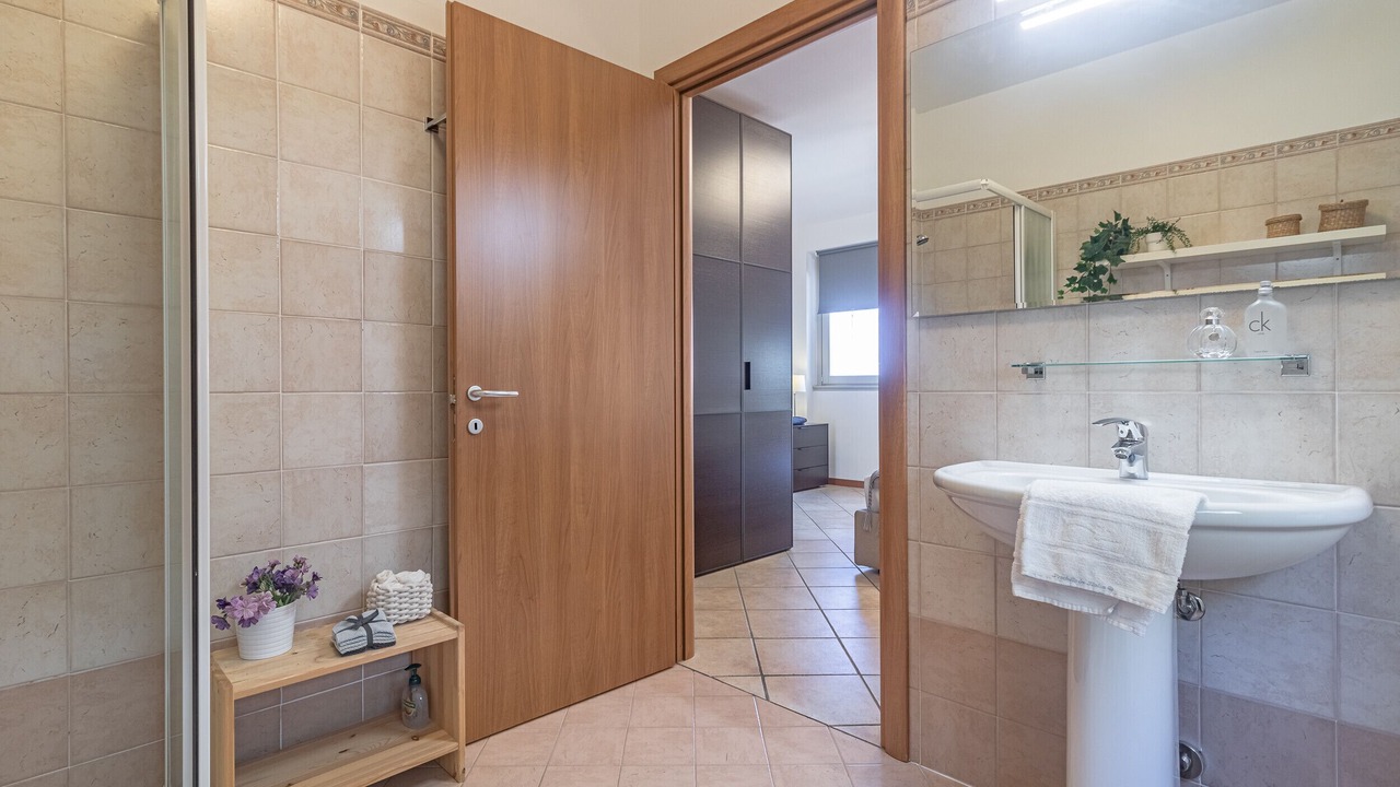 Photo of Bathroom in Perledo