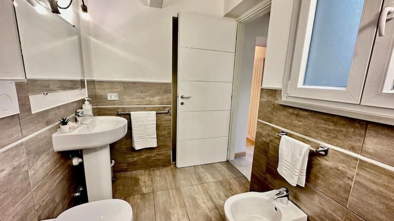 Photo of Bathroom in Stazione