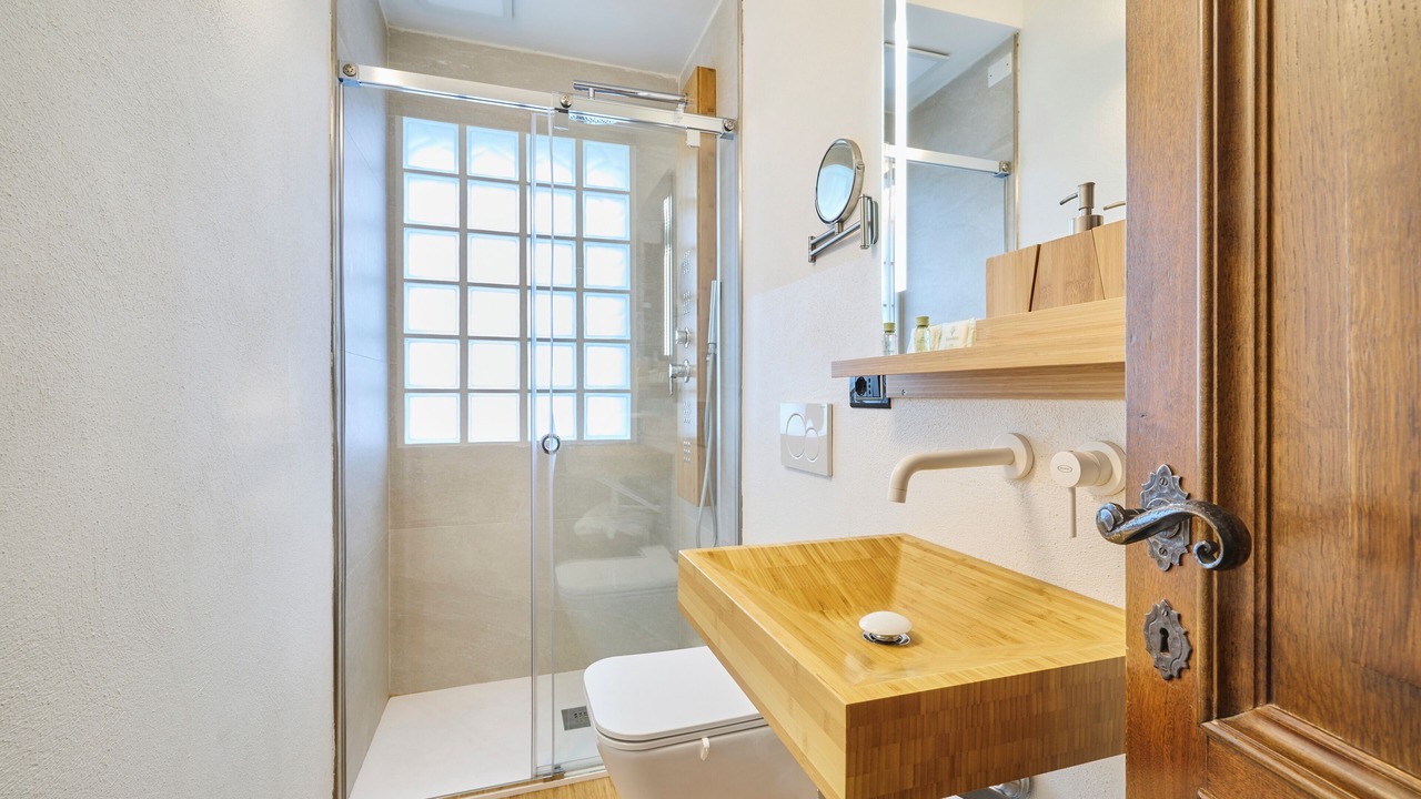 Photo of Bathroom in Borno
