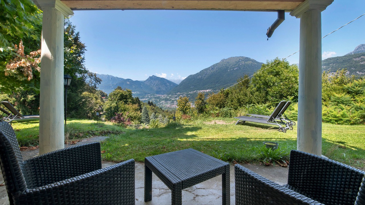 Photo of Patio Balcony in Bene Lario