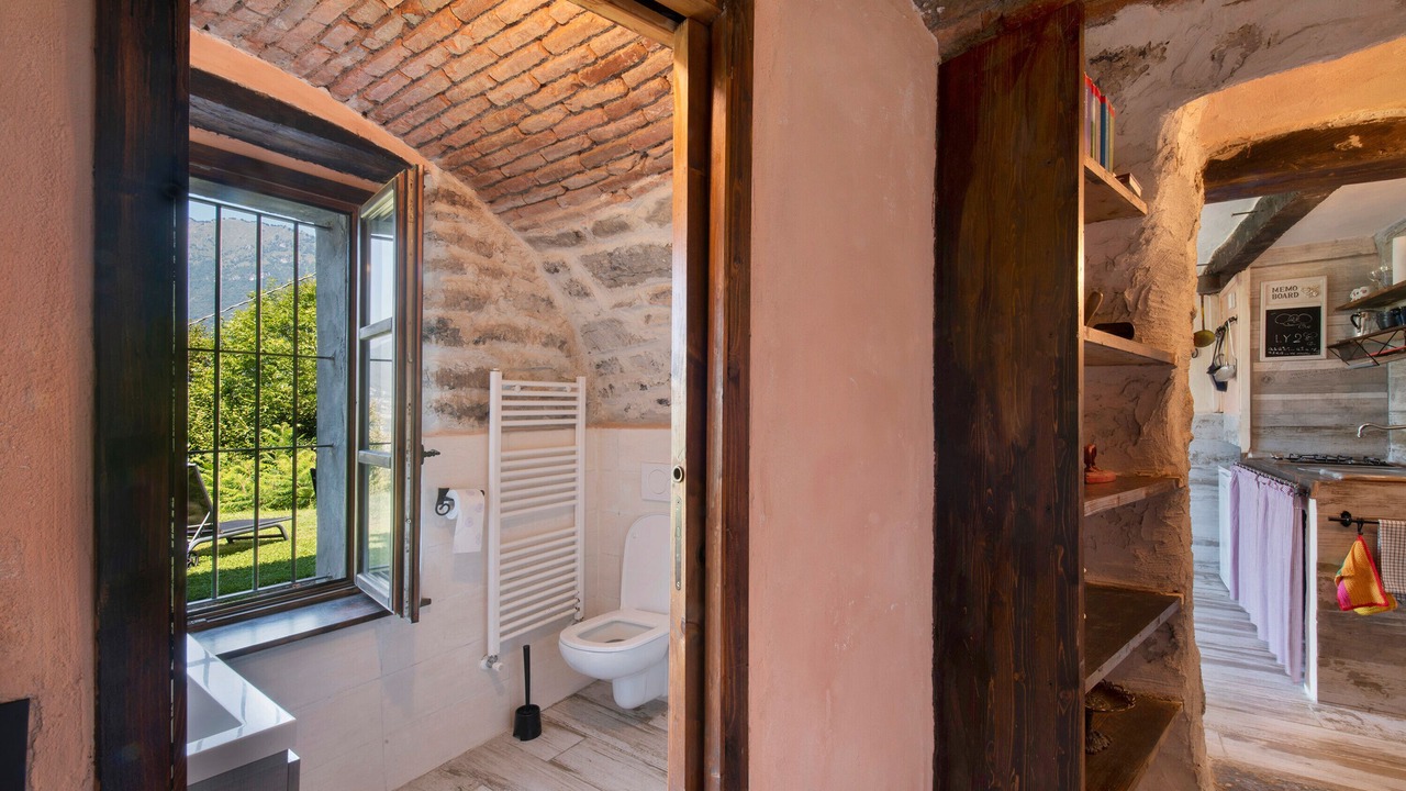 Photo of Bathroom in Bene Lario