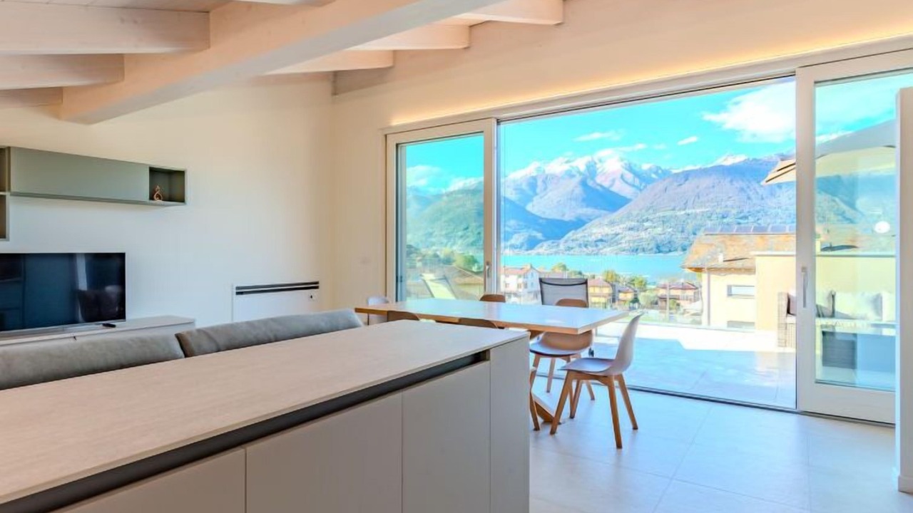 Photo of Livingroom in Colico Piano