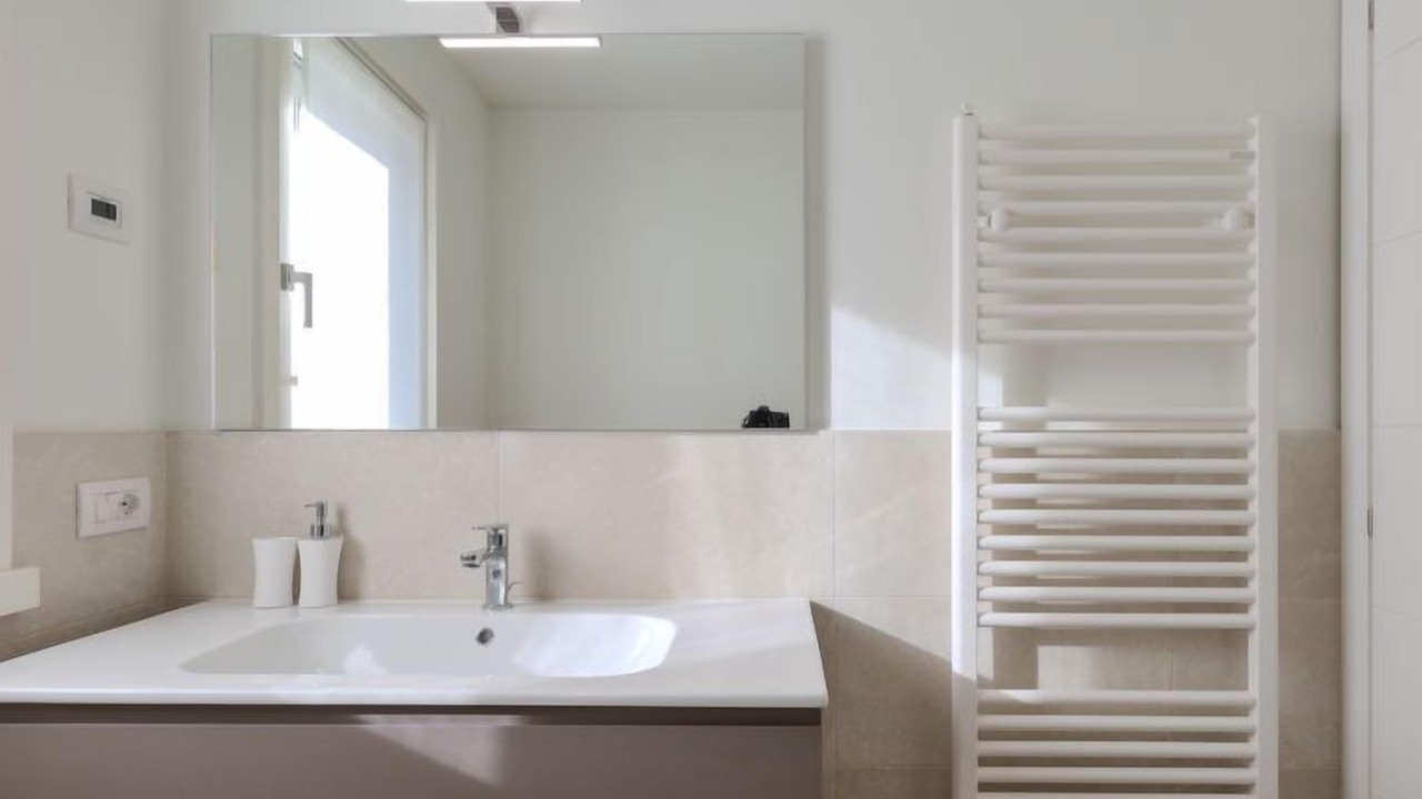 Photo of Bathroom in Colico Piano