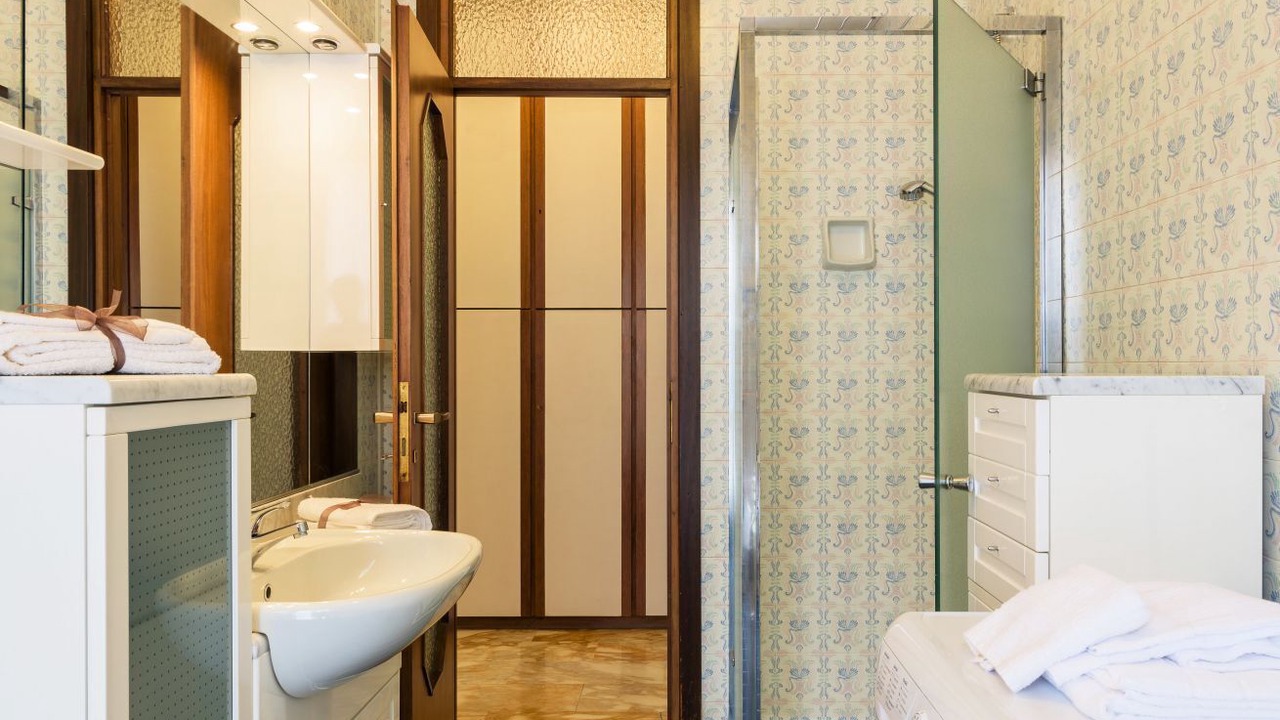 Photo of Bathroom in Como
