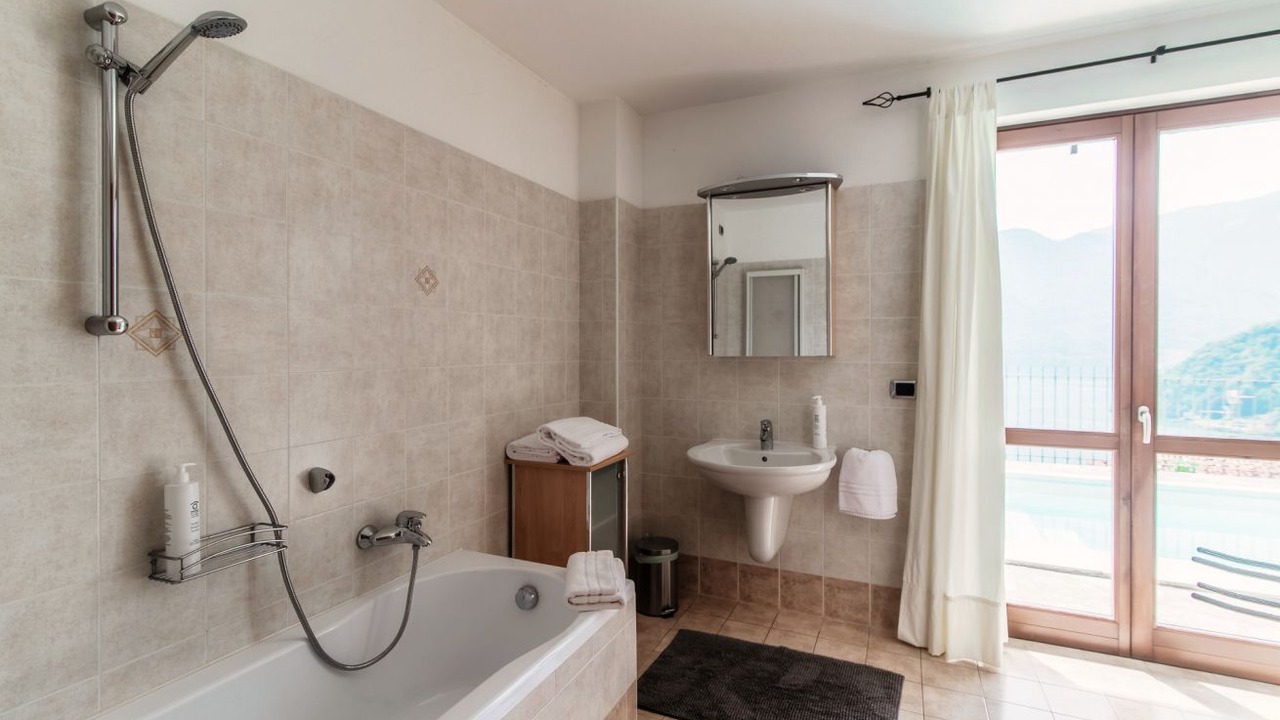 Photo of Bathroom in Azzano