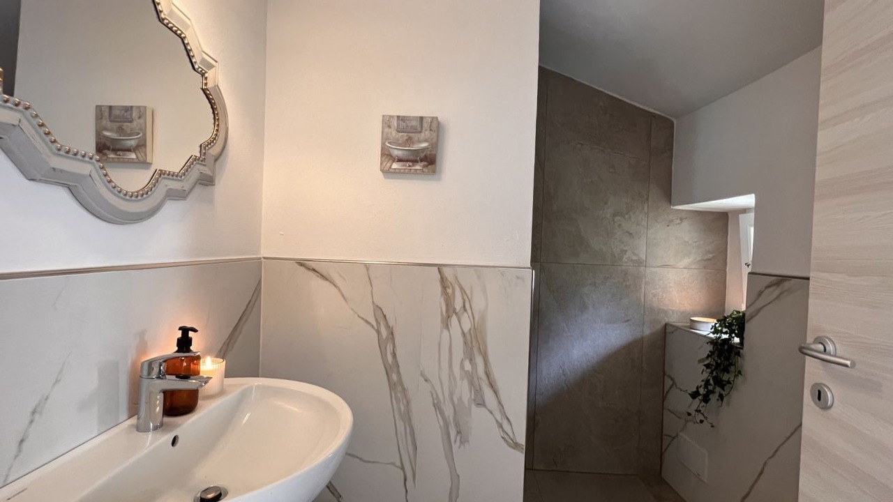Photo of Bathroom in Torno