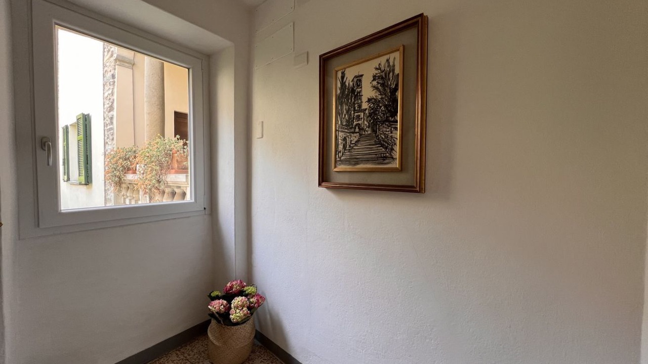 Photo of Others in Torno