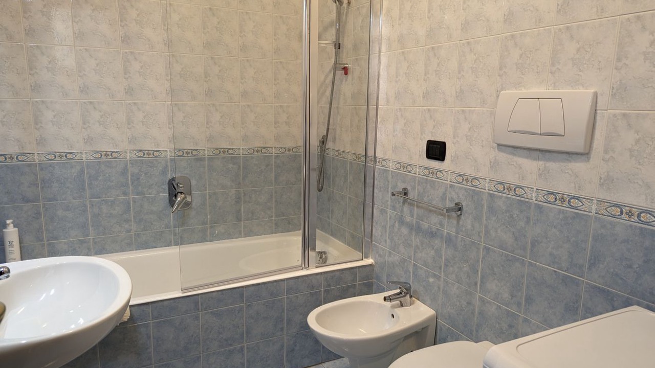 Photo of Bathroom in Como
