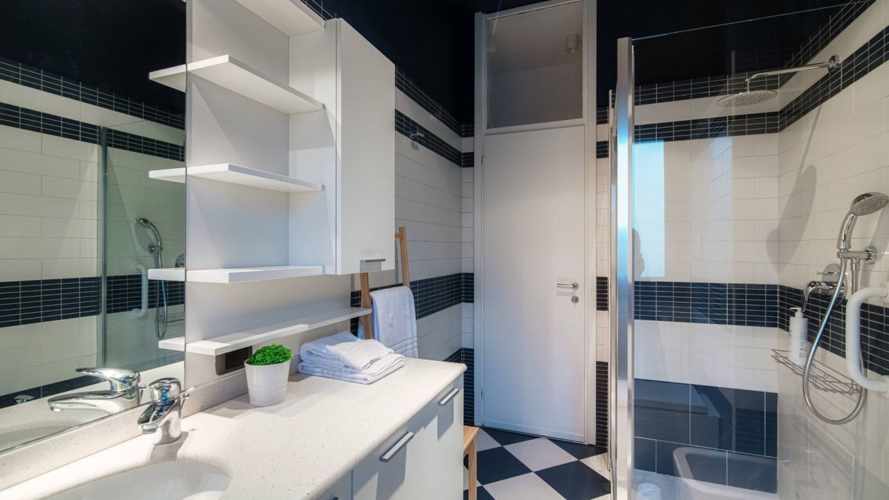 Photo of Bathroom in Cernobbio