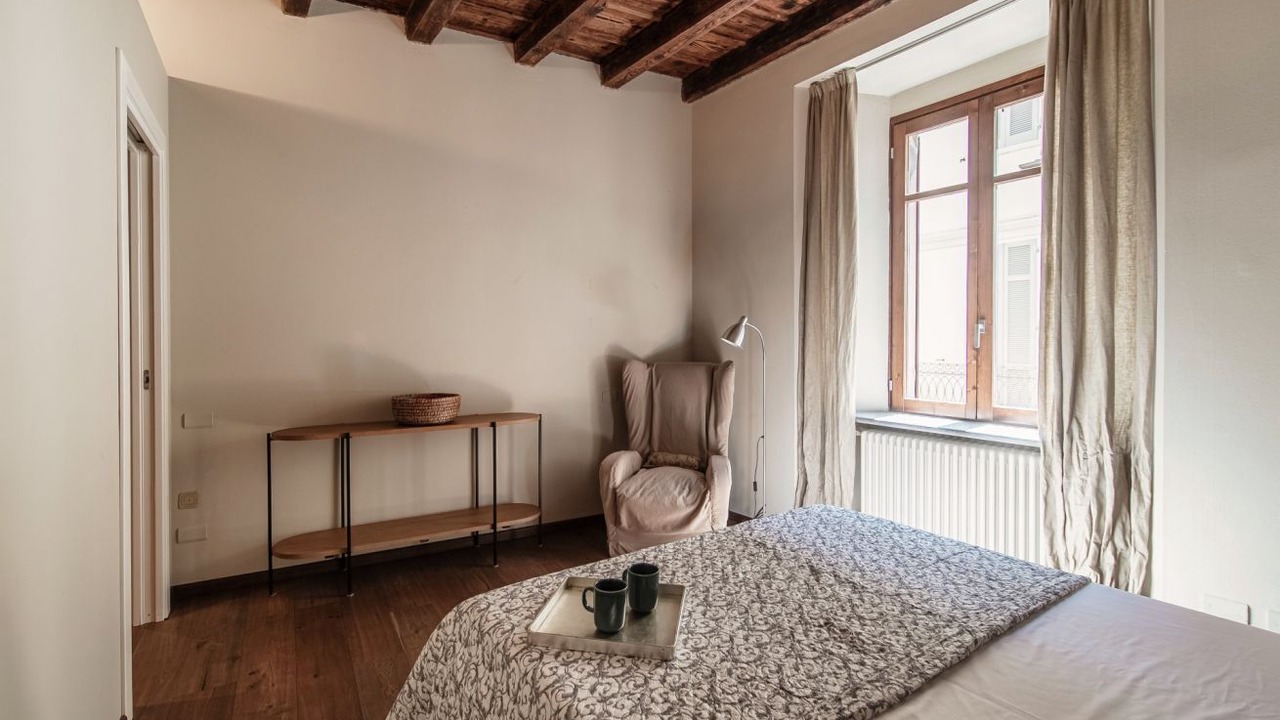 Photo of Bedroom in Como City Centre