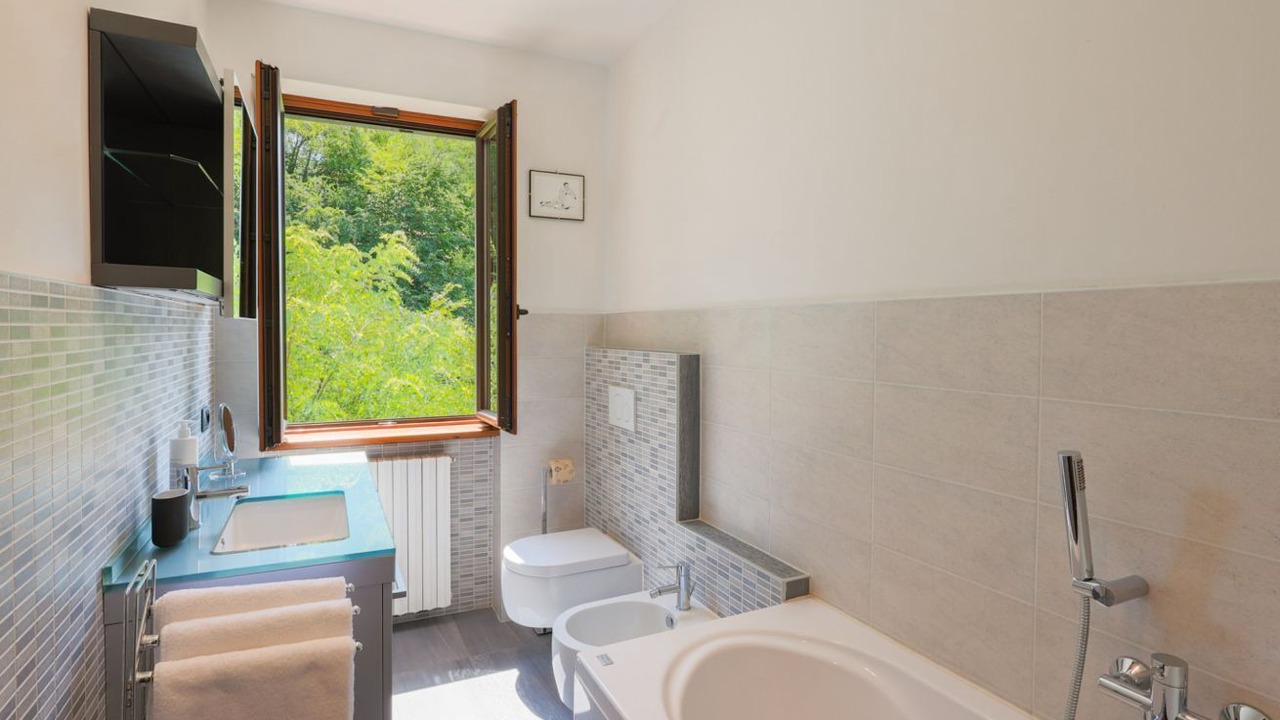 Photo of Bathroom in Riva