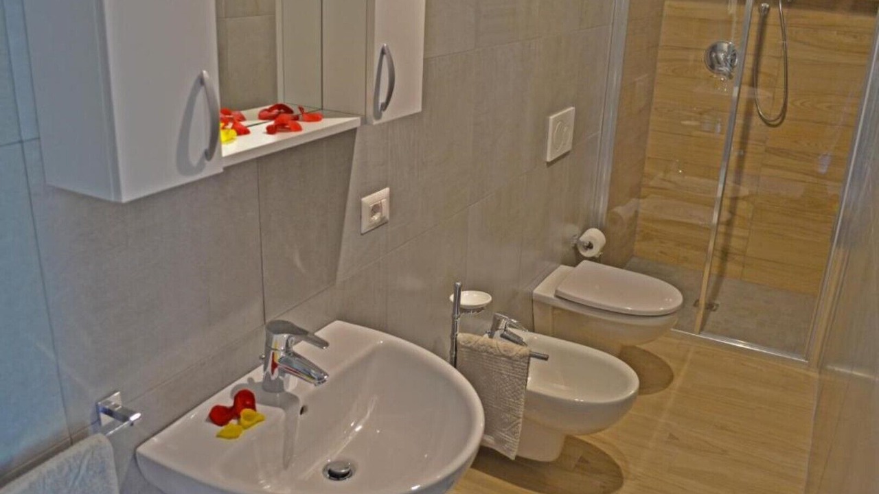 Photo of Bathroom in Premana