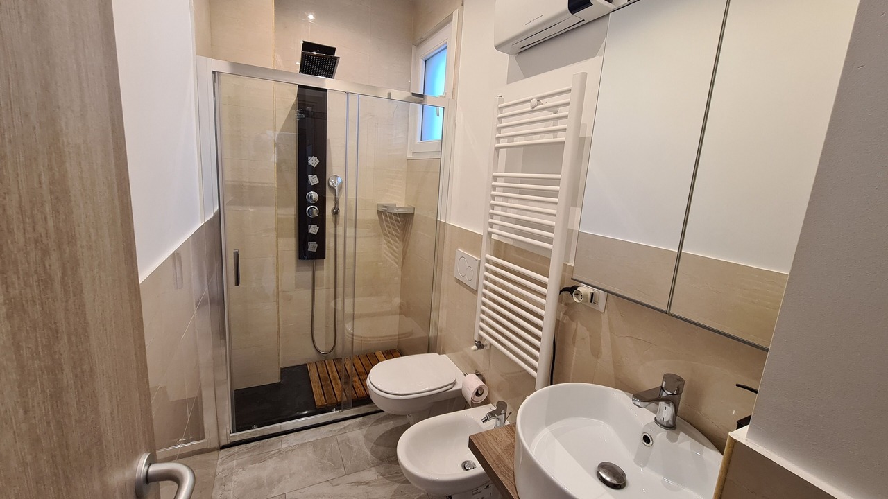 Photo of Bathroom in Comasina