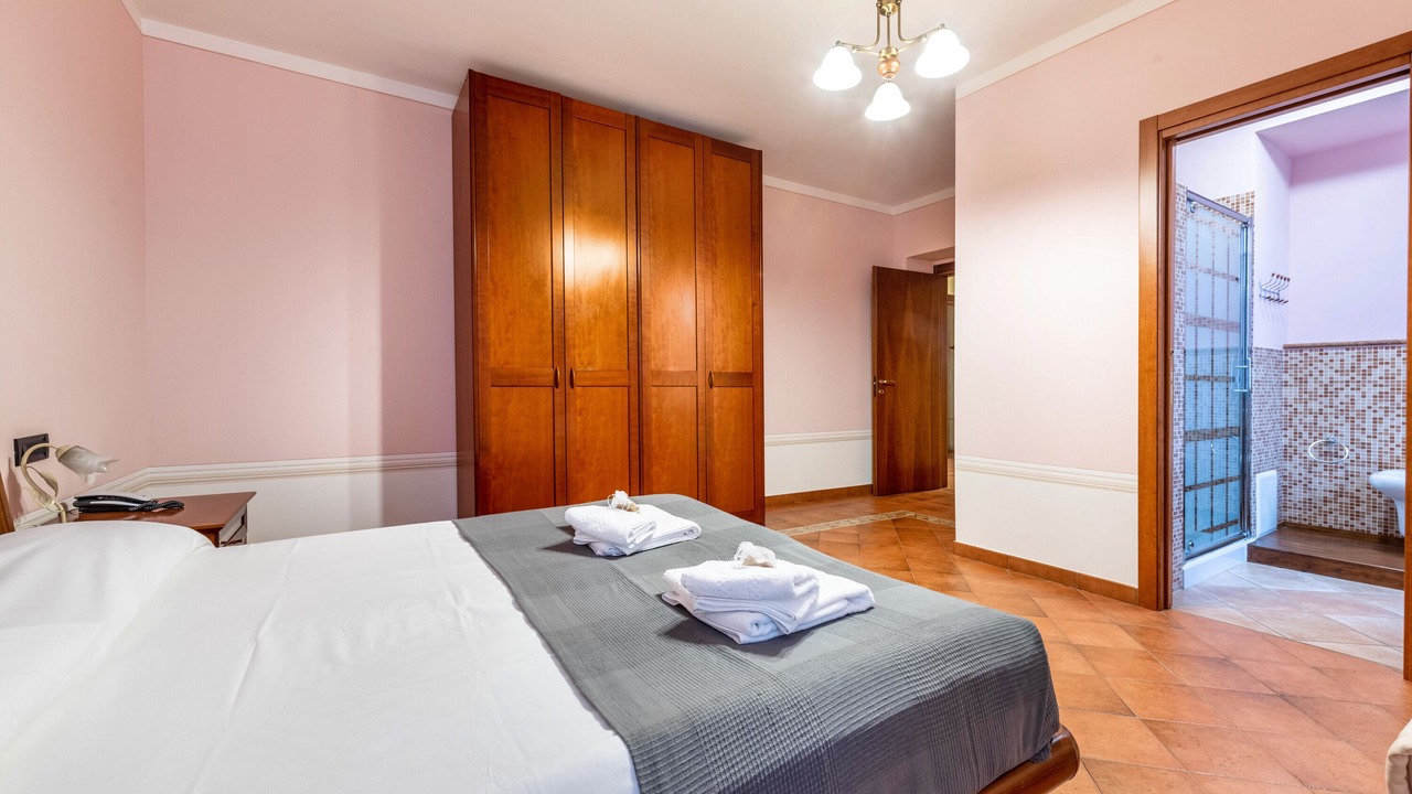 Photo of Bedroom in Santigaro