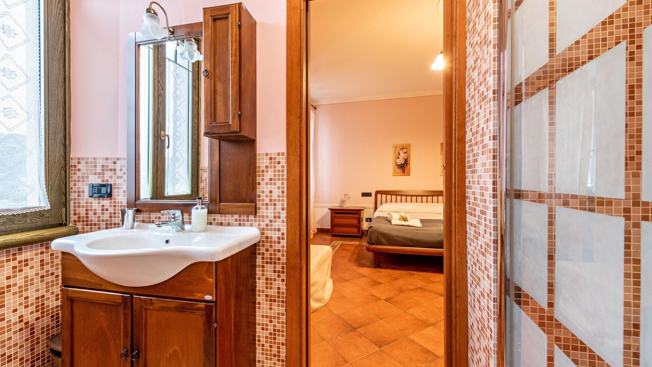 Photo of Bedroom in Santigaro