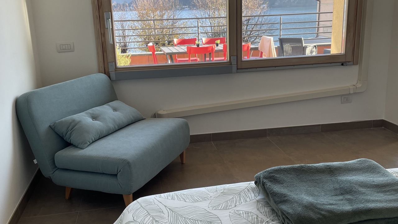 Photo of Bedroom in Lavena Ponte Tresa