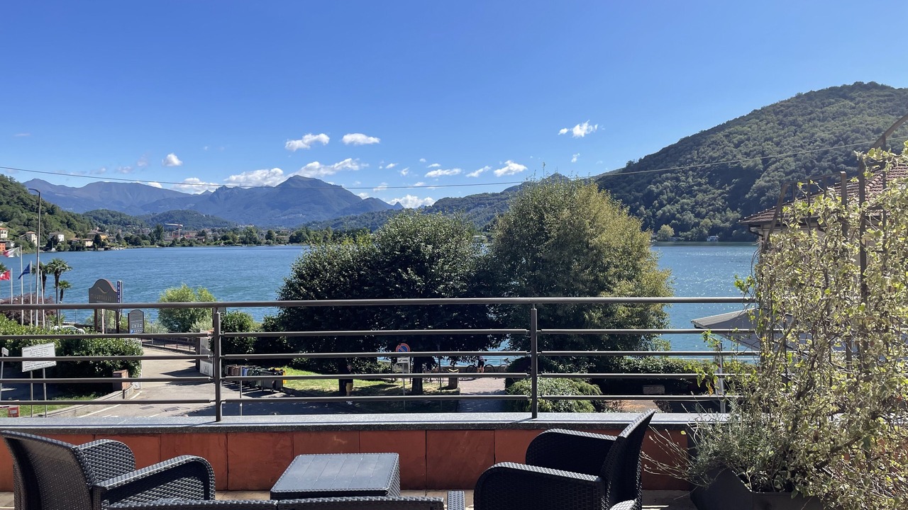 Photo of Patio Balcony in Lavena Ponte Tresa