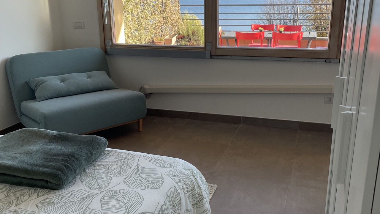 Photo of Bedroom in Lavena Ponte Tresa