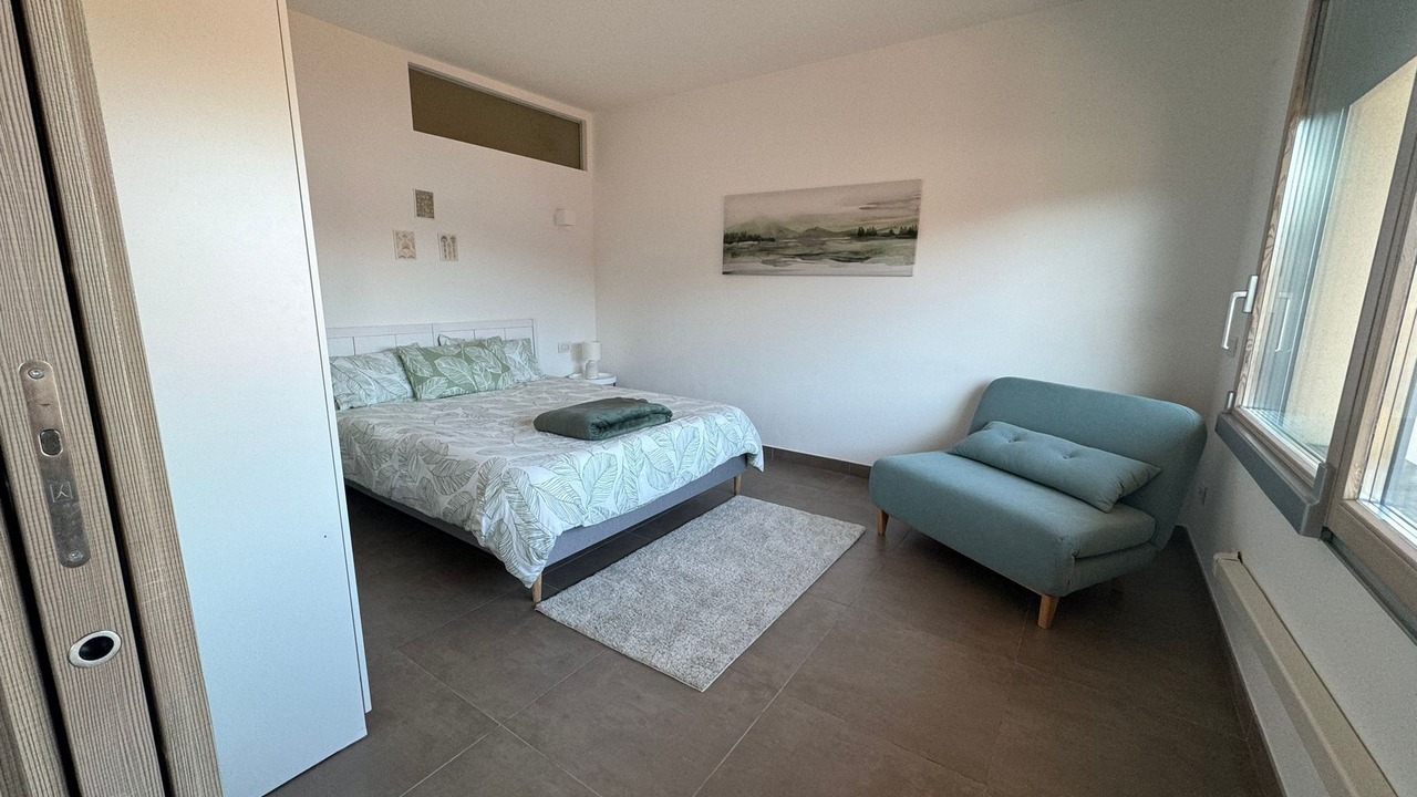 Photo of Bedroom in Lavena Ponte Tresa
