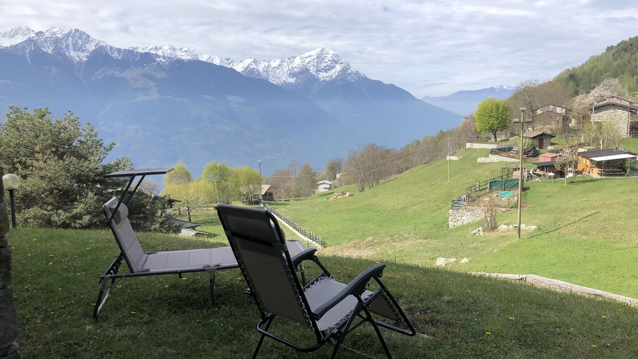 Photo of Outdoor in Mello