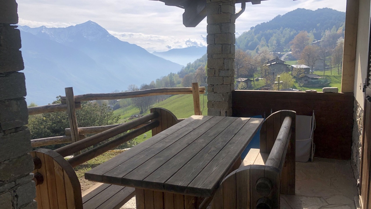 Photo of Outdoor in Mello