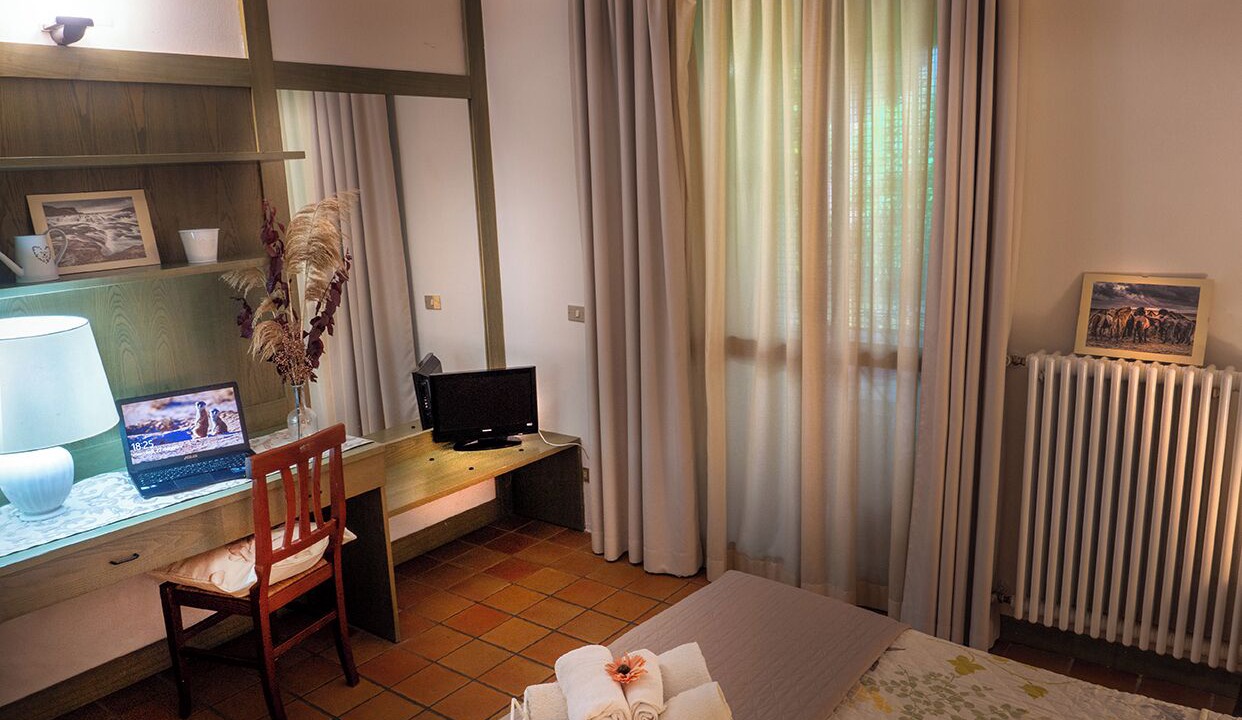 Photo of Bedroom in Iseo