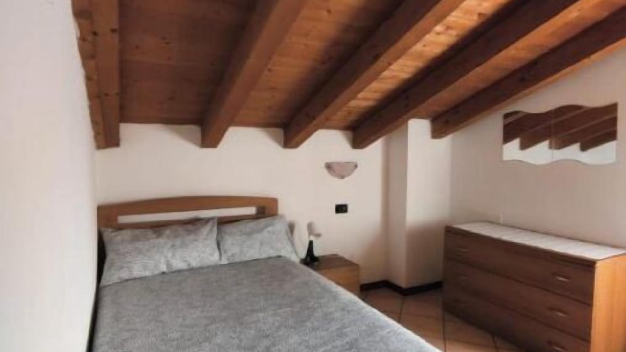 Photo of Bedroom in Costa Volpino