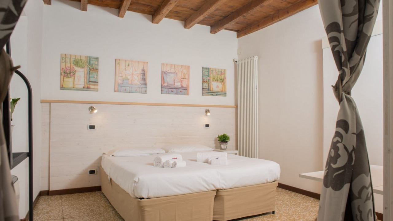 Photo of Bedroom in Cernobbio